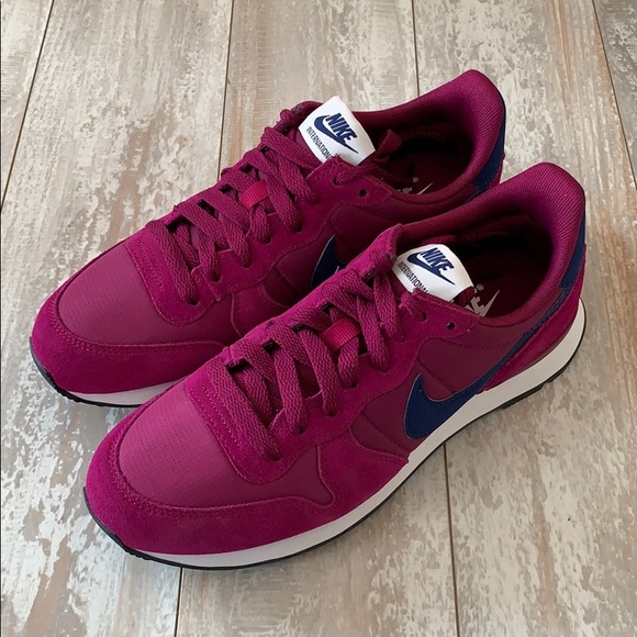 NWT Nike internationalist - Picture 10 of 10